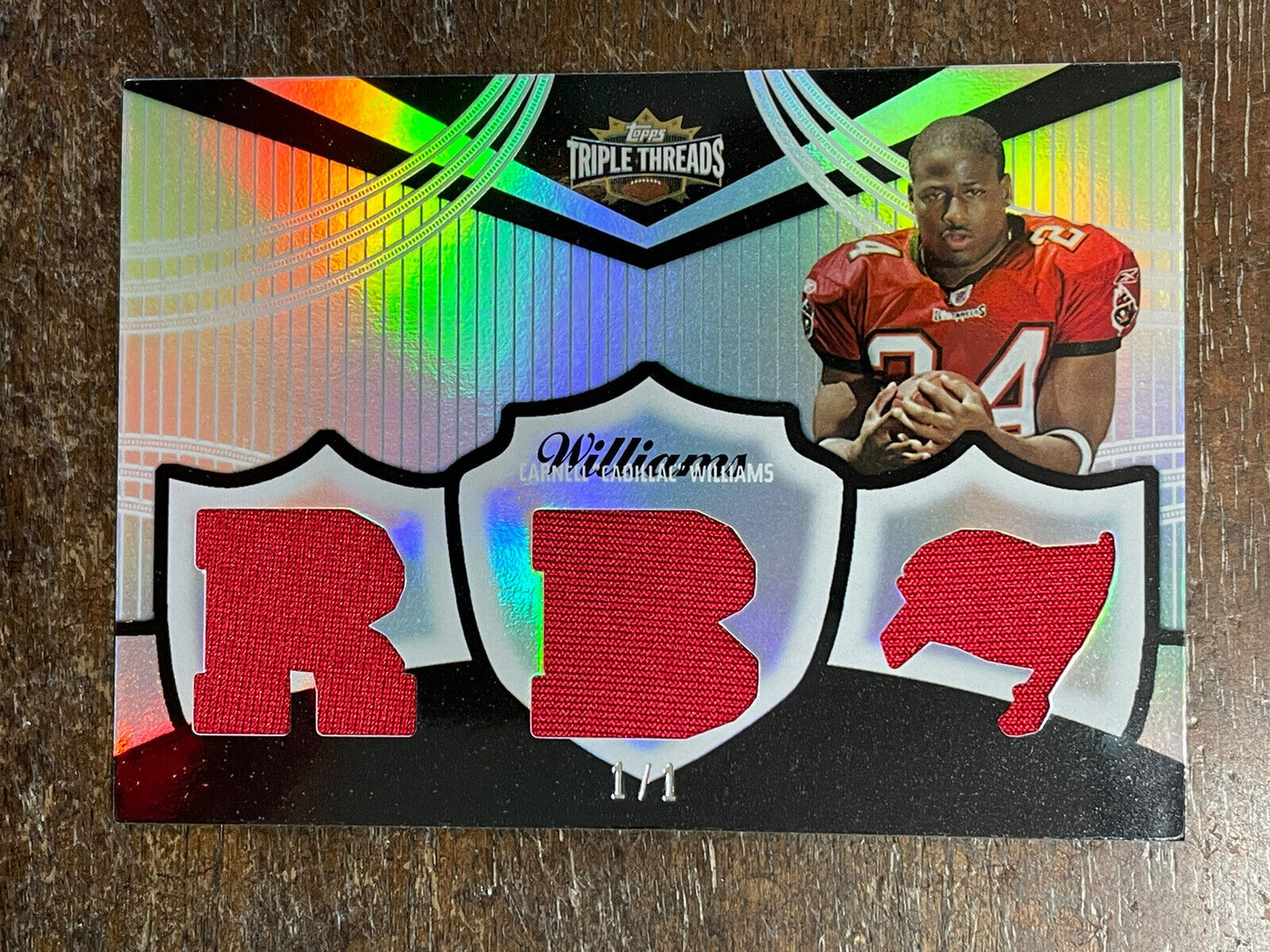 2006 TRIPLE THREADS PLATINUM TRIPLE 1/1 JERSEY RELIC Cadillac Williams TTR-21