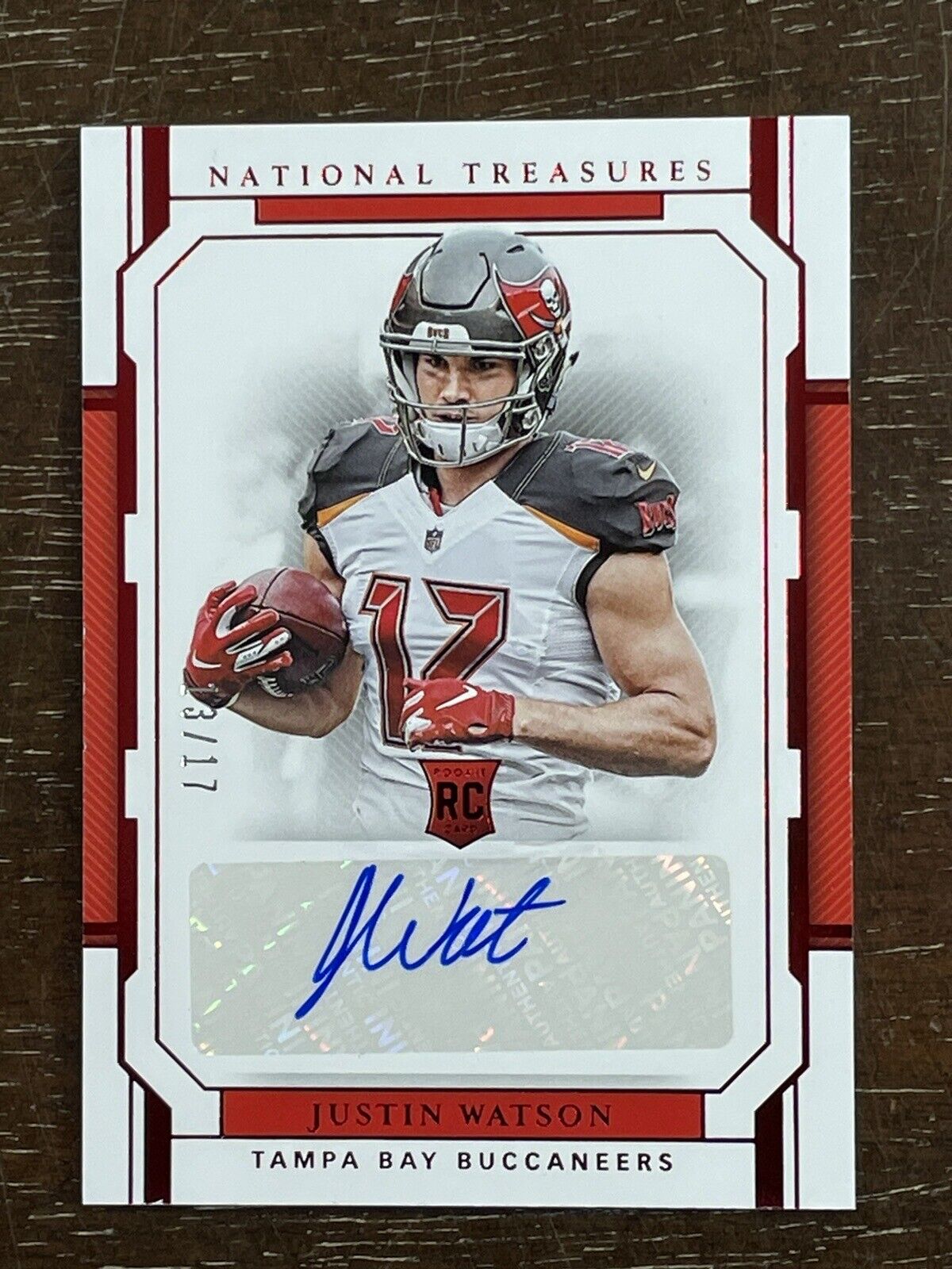 2018 National Treasures Justin Watson RC Rookie Jersey Red Auto #d /17 Chiefs