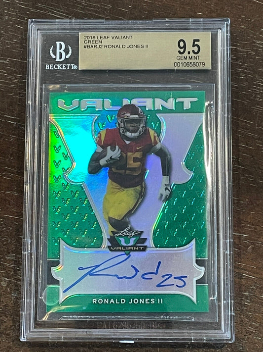 2018 Leaf Valiant Green Ronald Jones II Rookie Auto RC #d /60 BGS 9.5 GEM MT