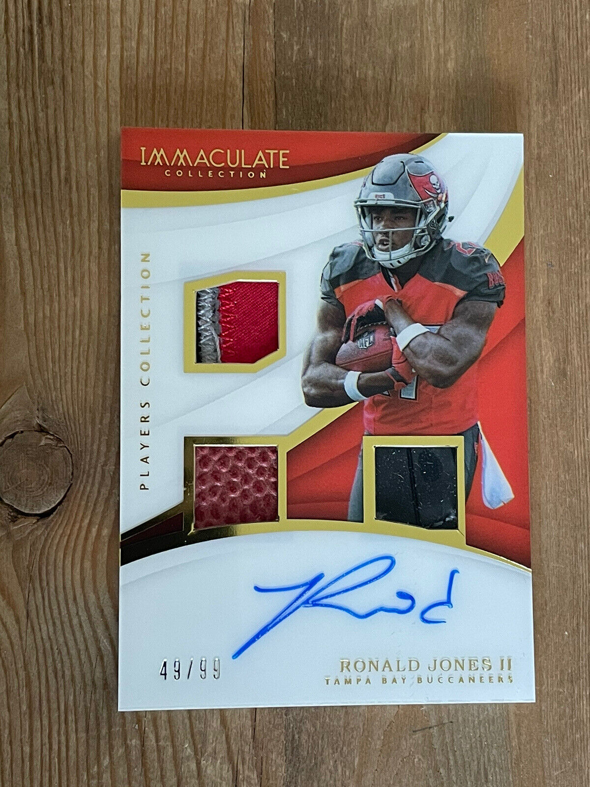 2018 Panini Immaculate Ronald Jones 3Relic Rookie Auto RC /99 Players Collection